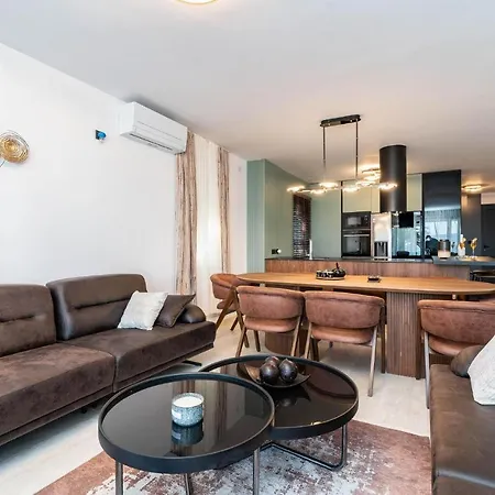 Tatil Evi Stunning Home In Sukosan *
