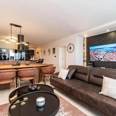 Stunning Home In Sukosan Tatil Evi